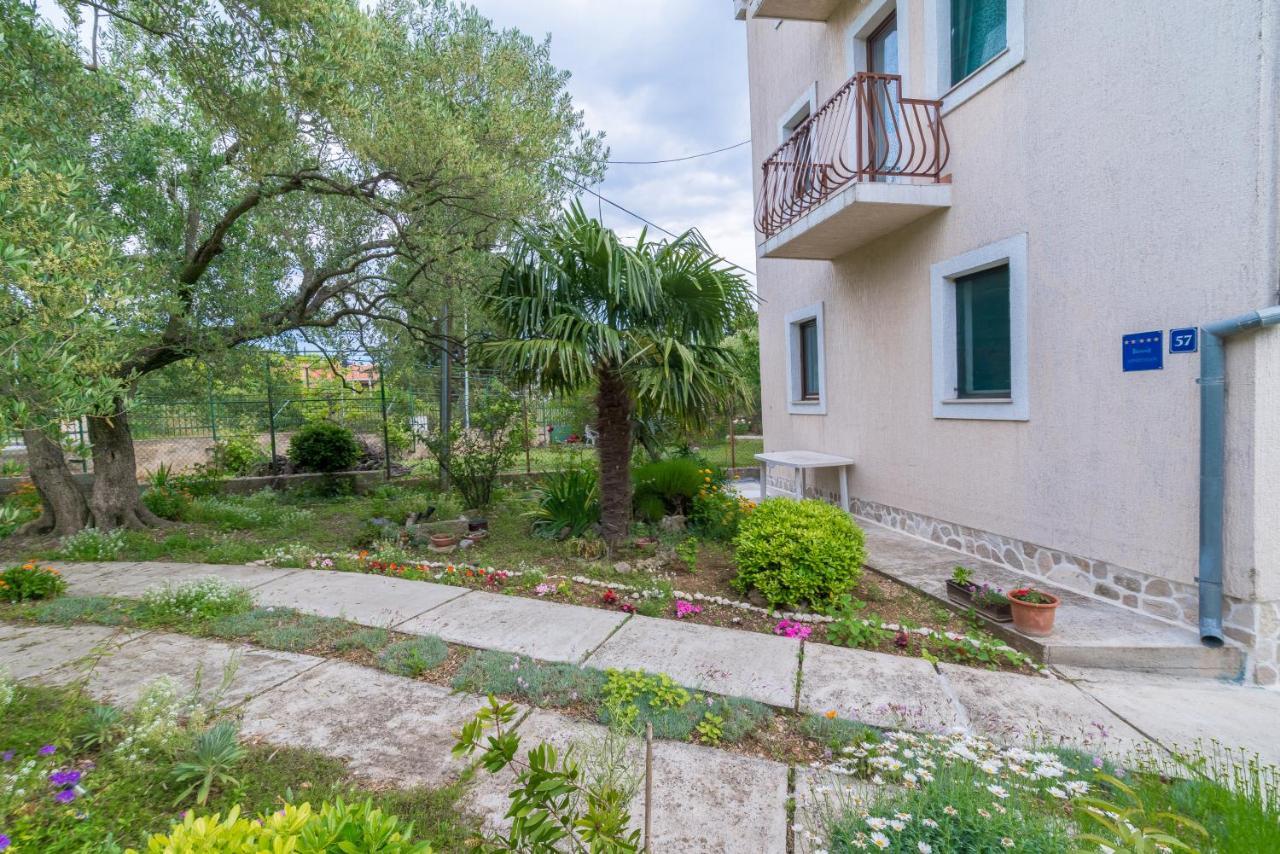 Apartments Bepina Biograd Na Moru Eksteriør bilde
