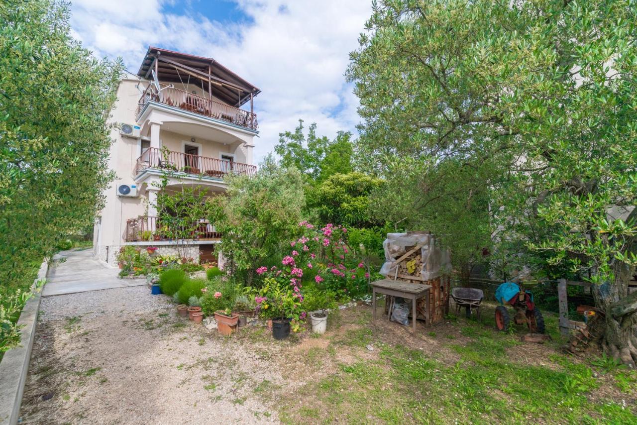 Apartments Bepina Biograd Na Moru Eksteriør bilde