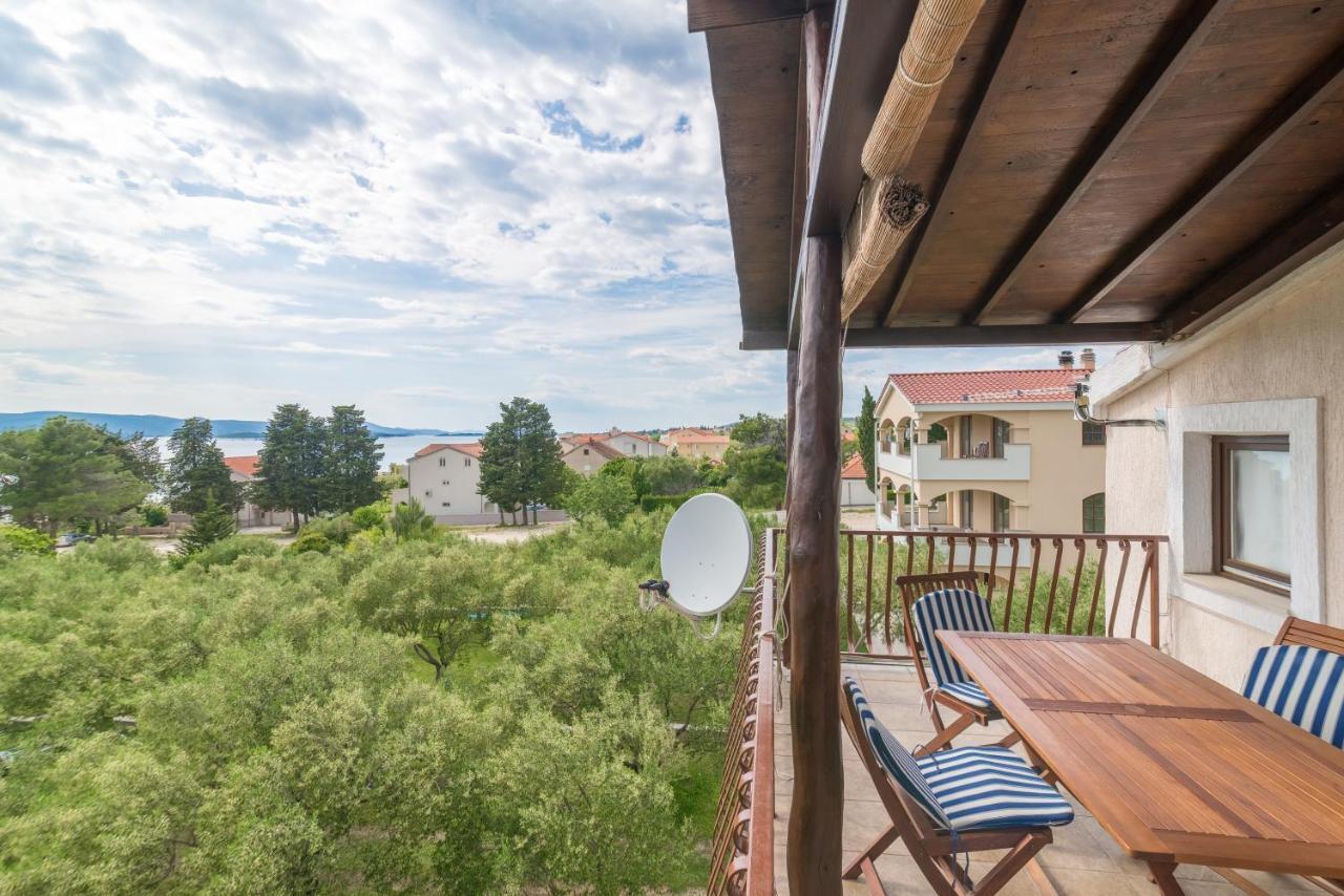 Apartments Bepina Biograd Na Moru Eksteriør bilde